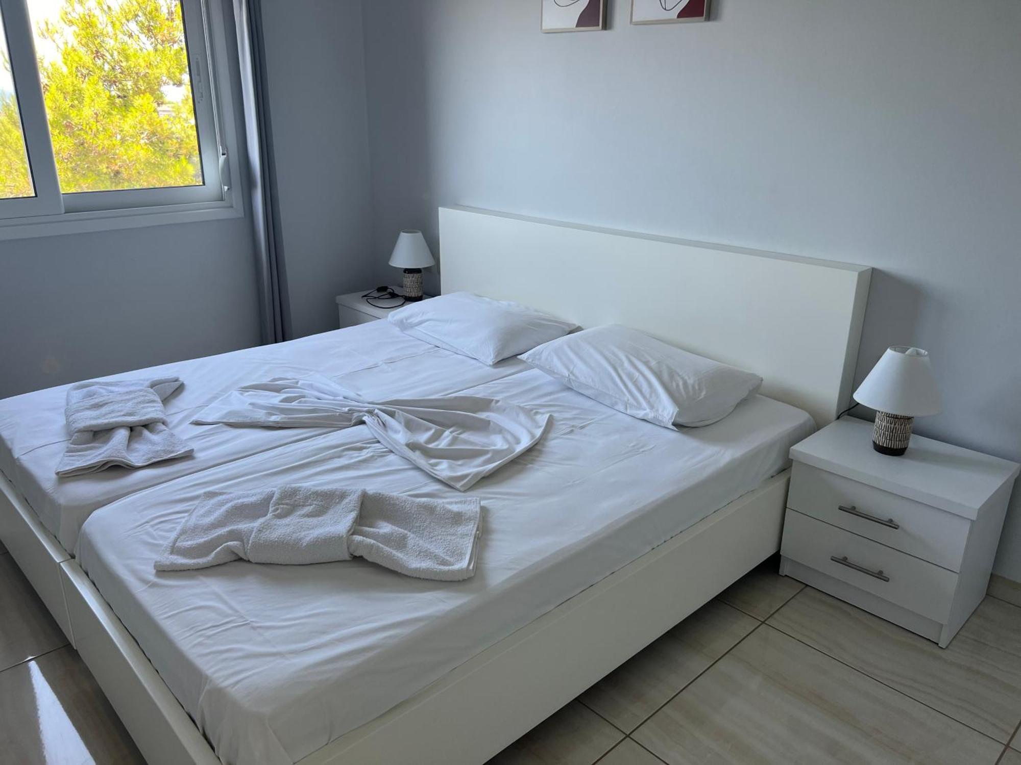 Apartments Eri Sarandë Exteriör bild